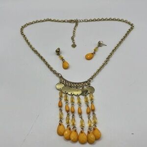 Gold Tone Orange Bib Style Necklace Set Teardrop Beads and Yellow
